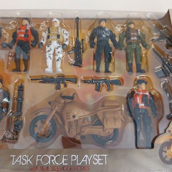 Military Force Task Force Playset 4" Action Figures 18 Pieces Motorcycle Ages 3+ - Picture 4 of 6